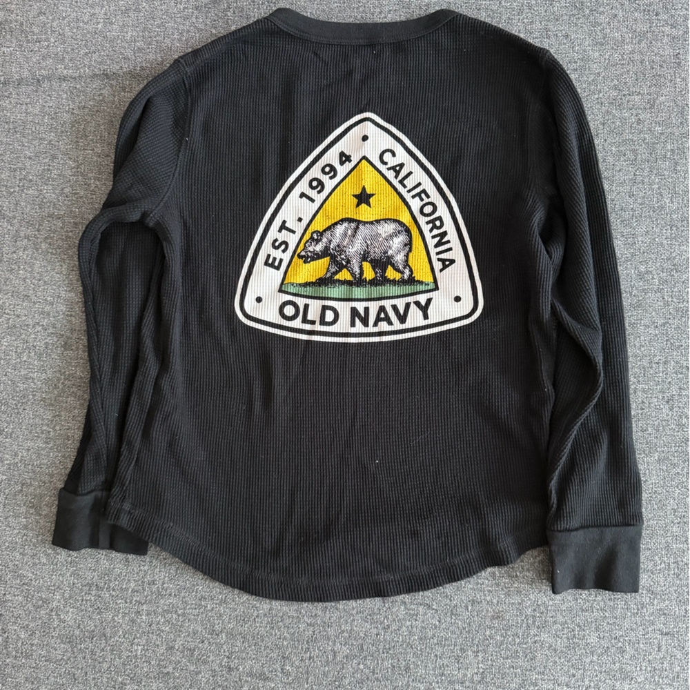 Old Navy Kids black Long Sleeve Tee - Picture 3 of 4